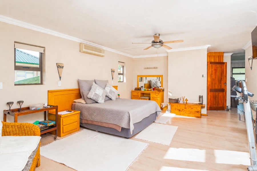 3 Bedroom Property for Sale in Caribbean Beach Club North West